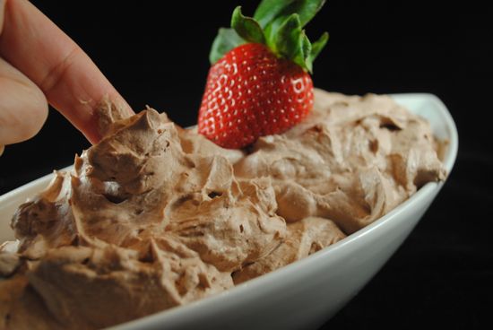 Chocolate-Whipped-Cream-Dairy-Free